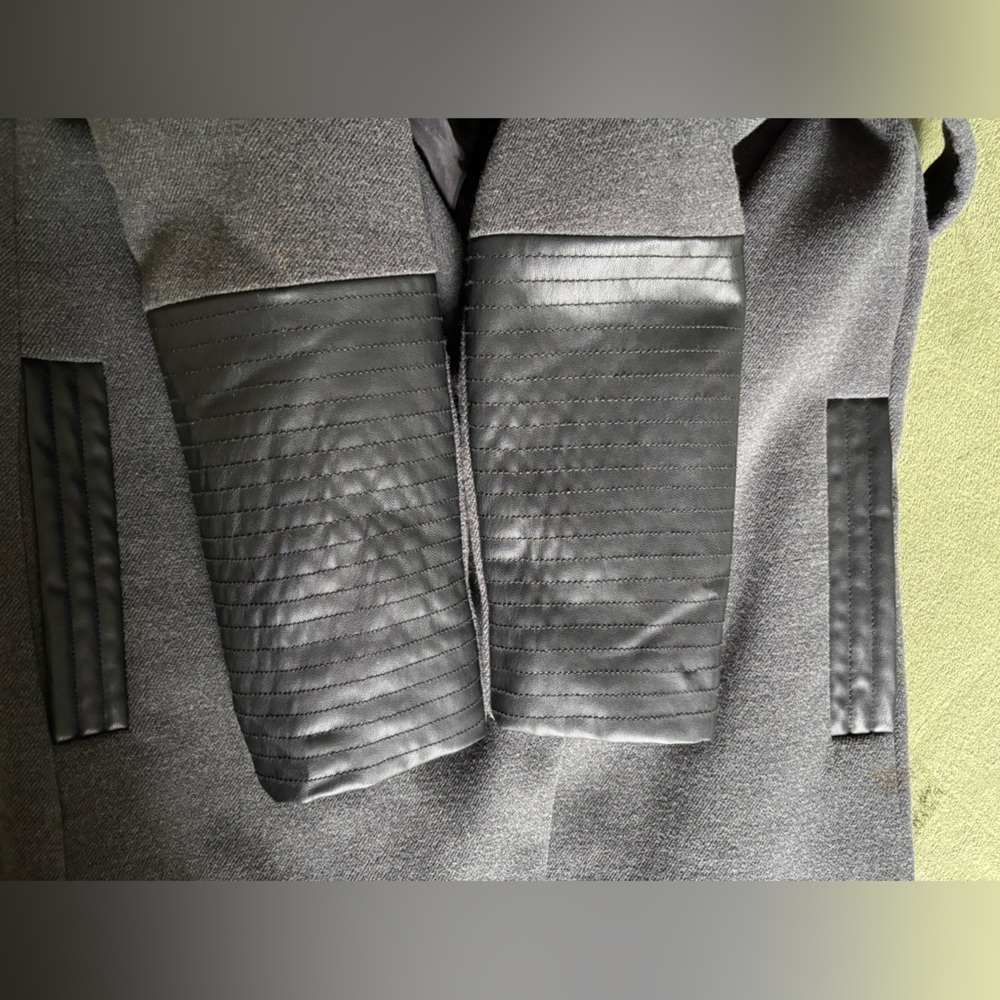 Vero Moda Charcoal Trench Coat with Black Details - Picture 4 of 7